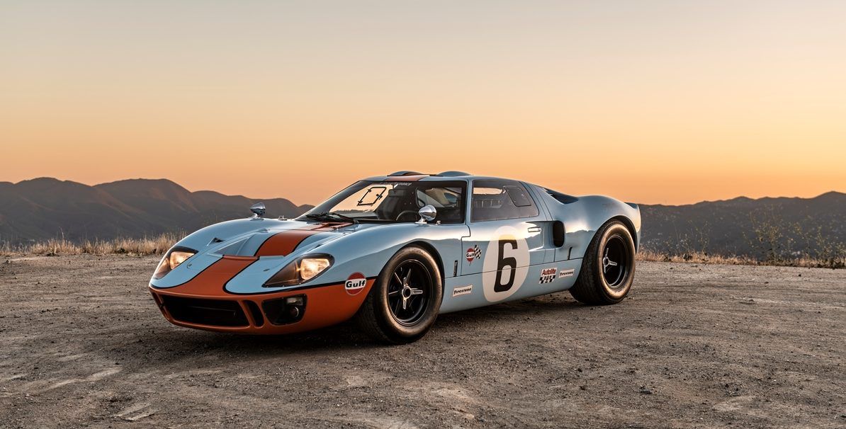 blue and orange Ford GT40