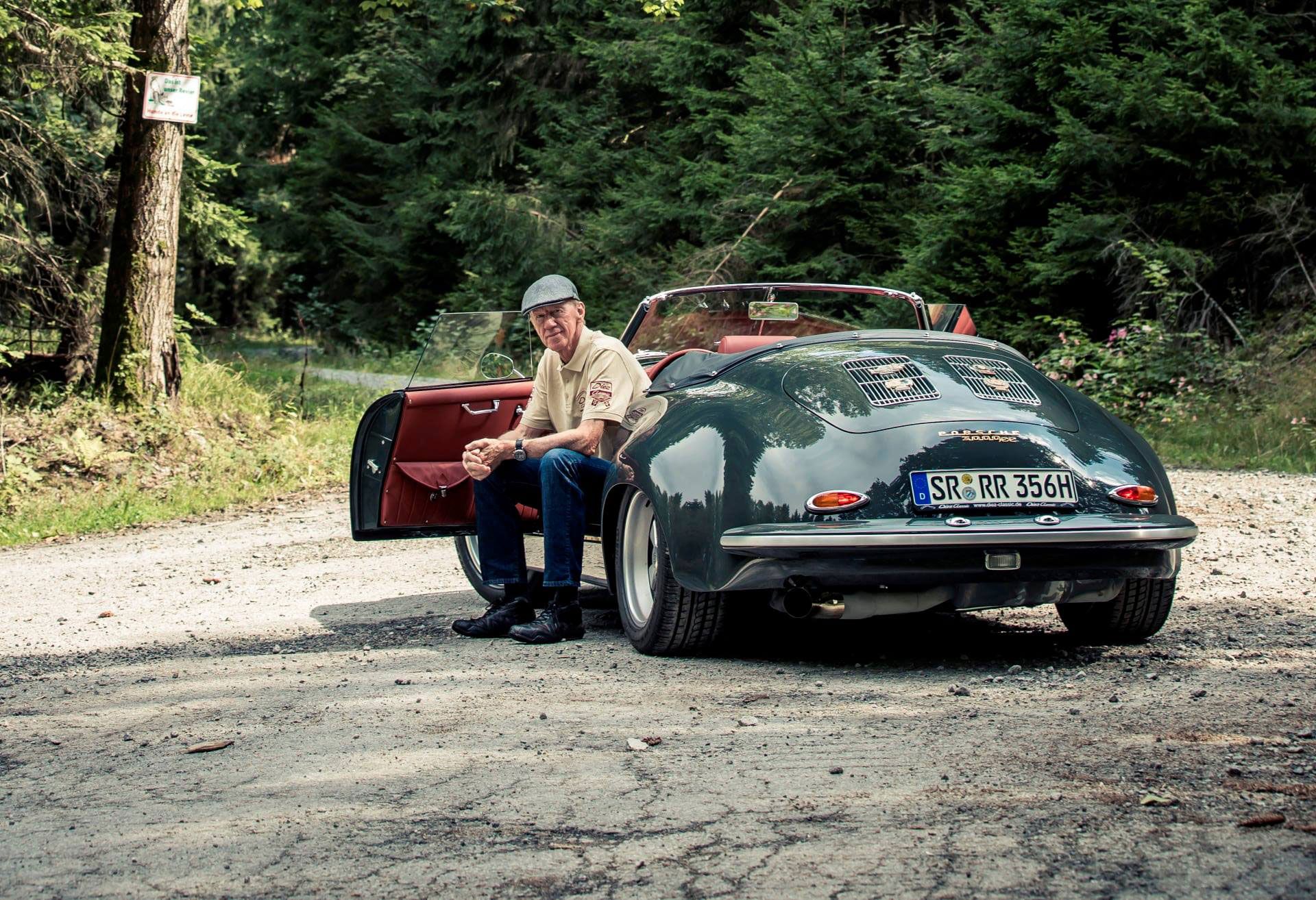 Walter Röhrl takes in his 356/911 combo