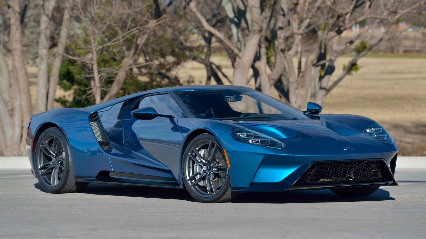 blue 2017 ford gt parked