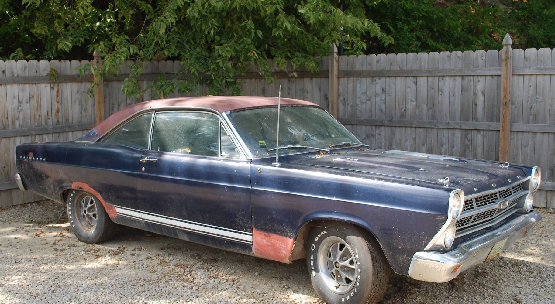 15 Cars Found By The American Pickers Crew That Are Worth A Lot Of Money 15 Cars Found By The American Pickers Crew That Are Worth A Lot Of Money