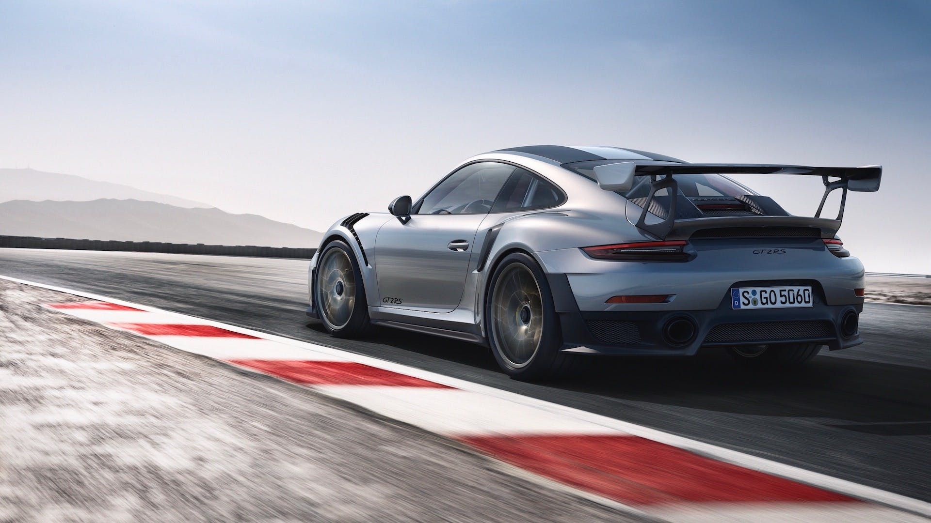 The 911 RS