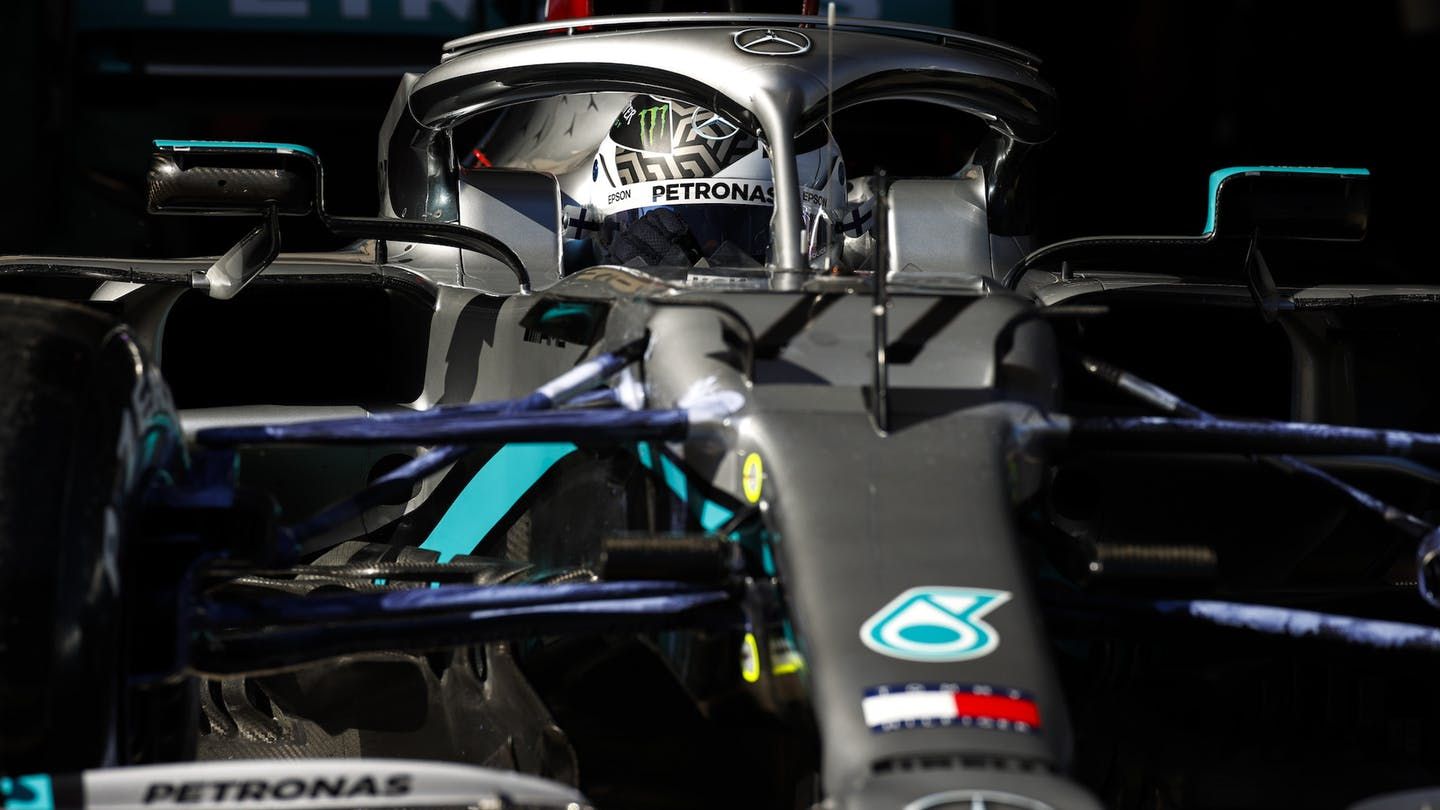 How Mercedes F1's Dual Axis Steering Works