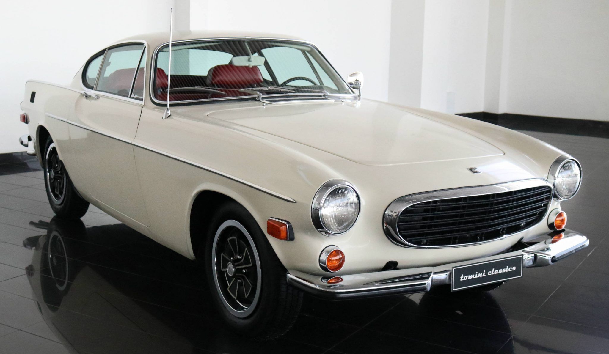 Hemmings Find A Historic And Saintly Volvo P1800E