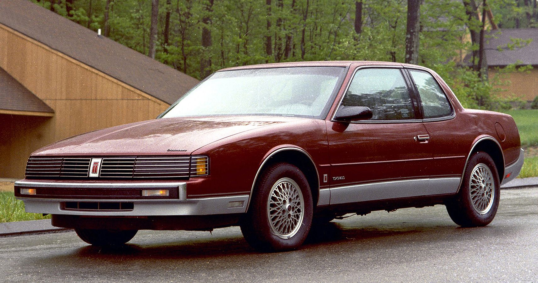 1987 Oldsmobile Toronado Troféo