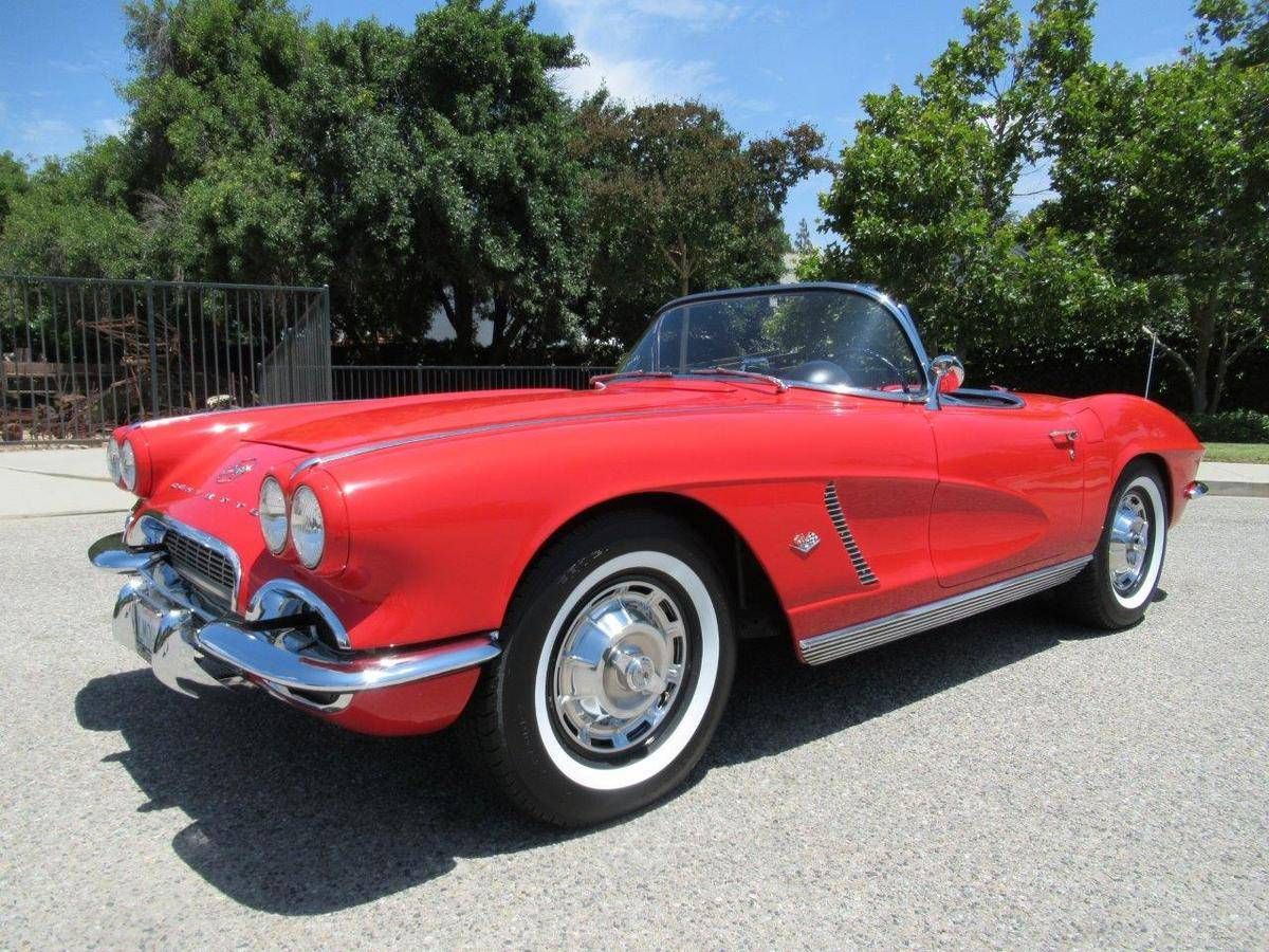 14 Photos That Show How Much The Corvette Has Changed In 67 Years