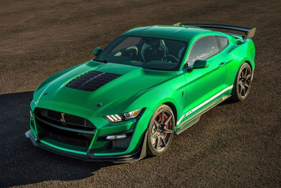 2020-Ford-Shelby-GT500-Mustang