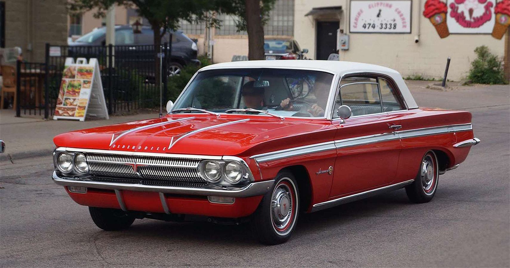 The Good Olds: 1962 Oldsmobile Jetfire, The First Turbocharger