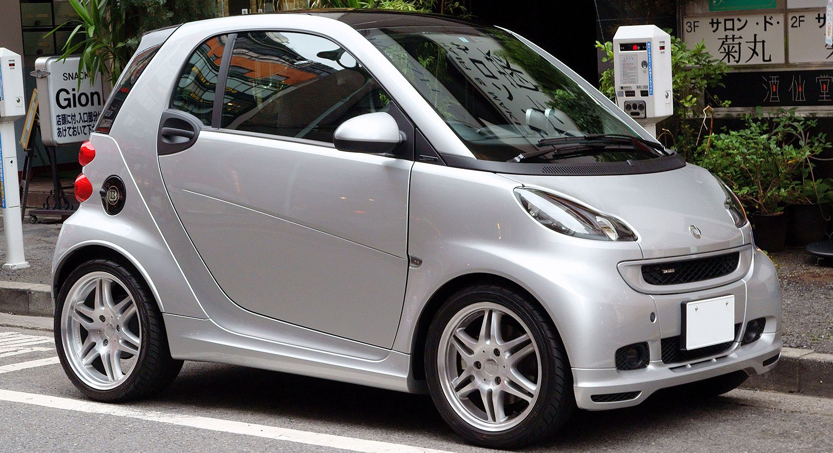 1998-Present Daimler AG Smart Fortwo: The USP Is Its Size