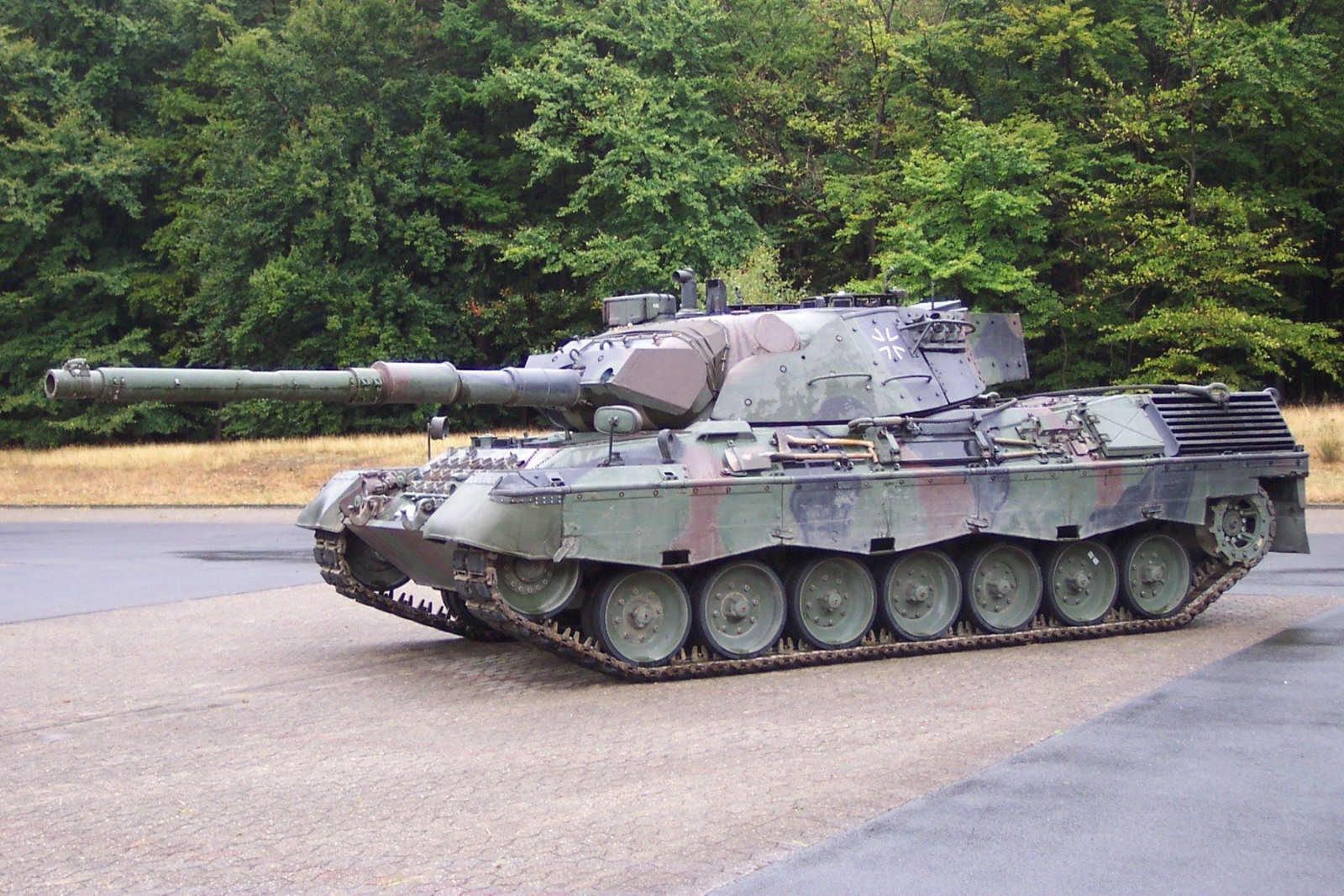 Leopard-1-A5-Battle-Tank