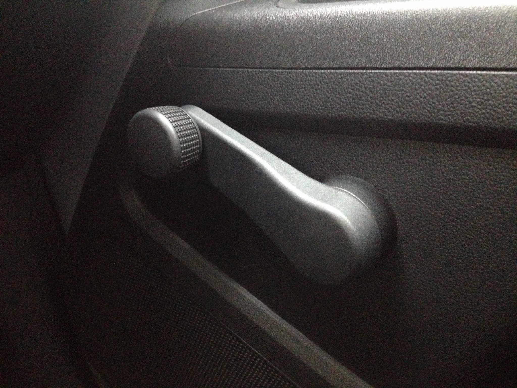 5 Car Features We'll Sorely Miss (5 We Can't Stand)