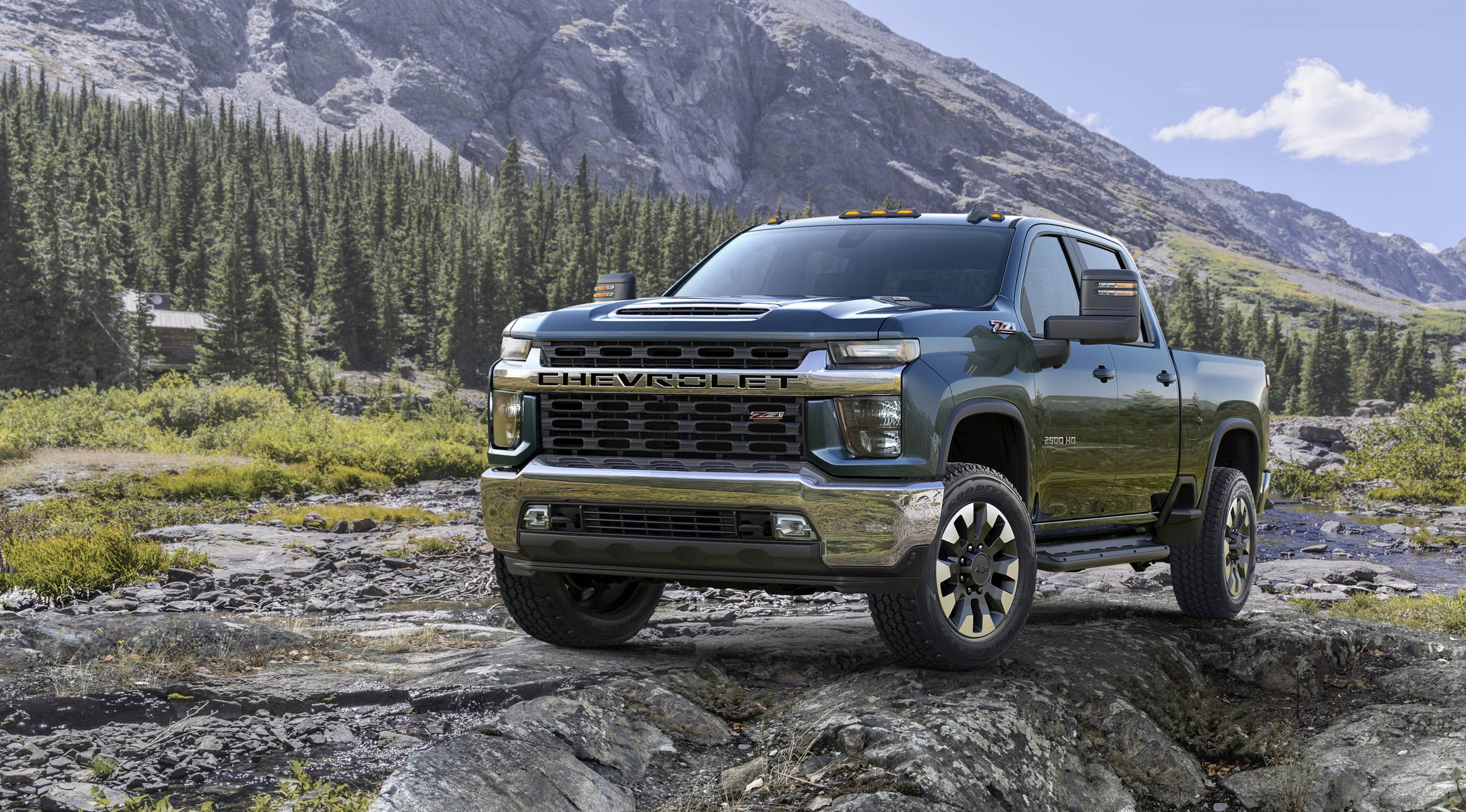 Why You Shouldn't Waste Your Money On American Pickup Trucks