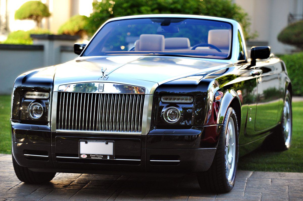 A rolls royce once owned by 50 Cent