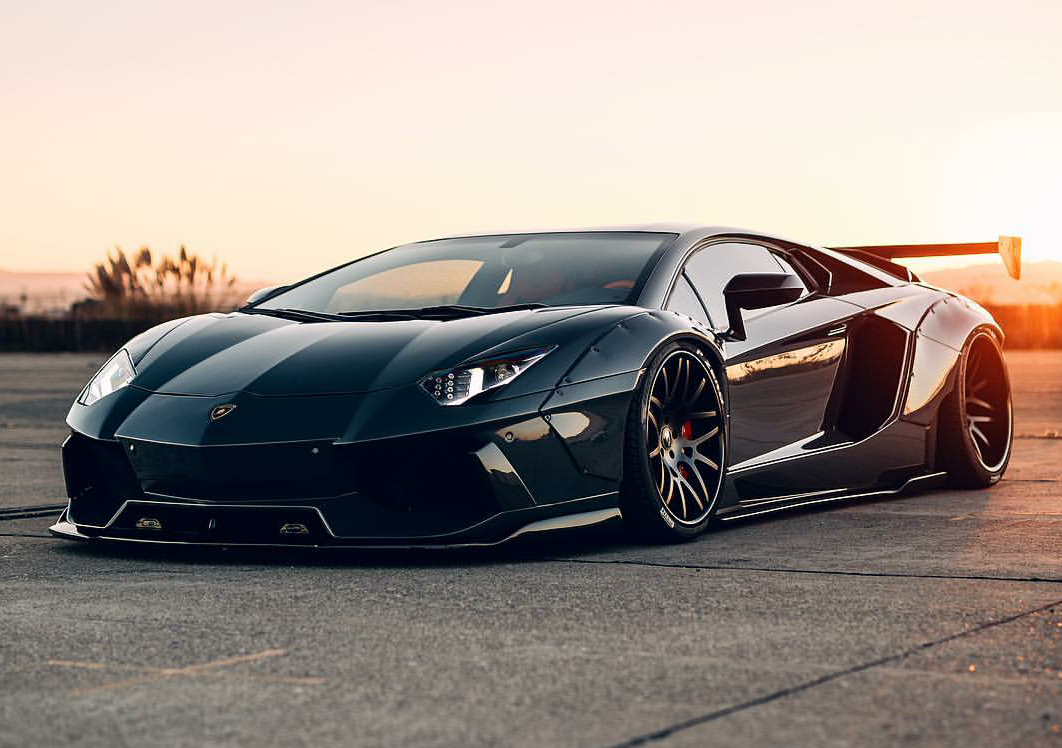 15 Wide Body Lambos We Can't Stop Drooling Over