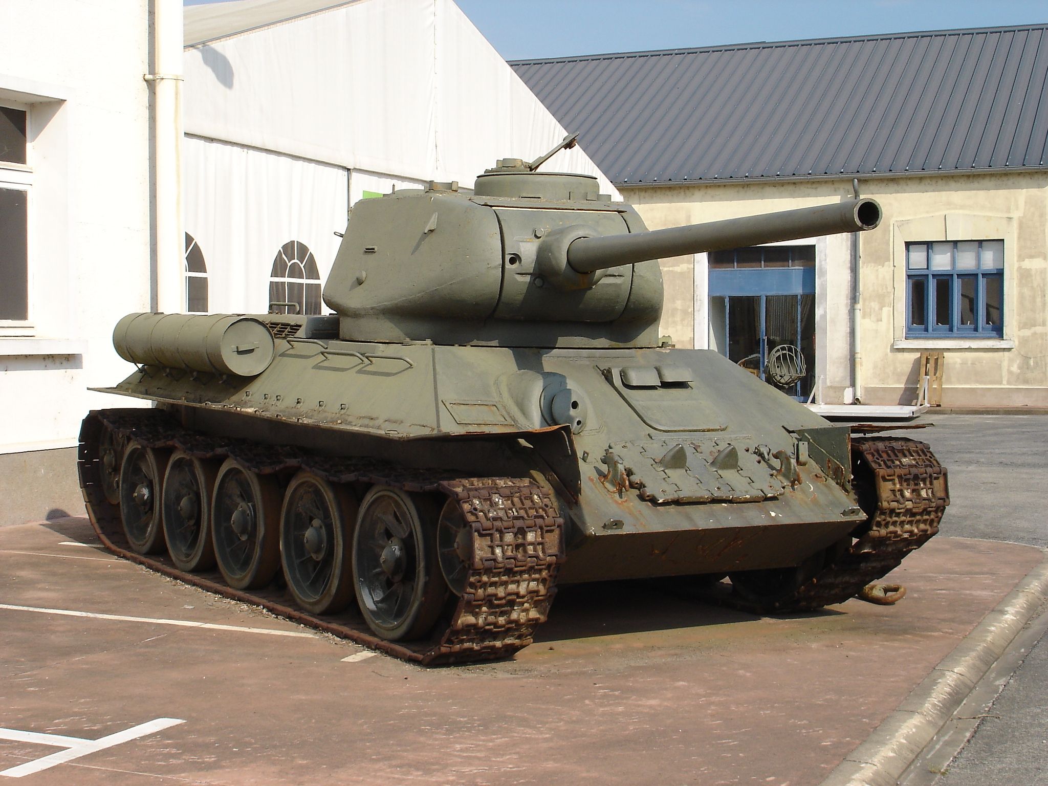 T34-85-tank