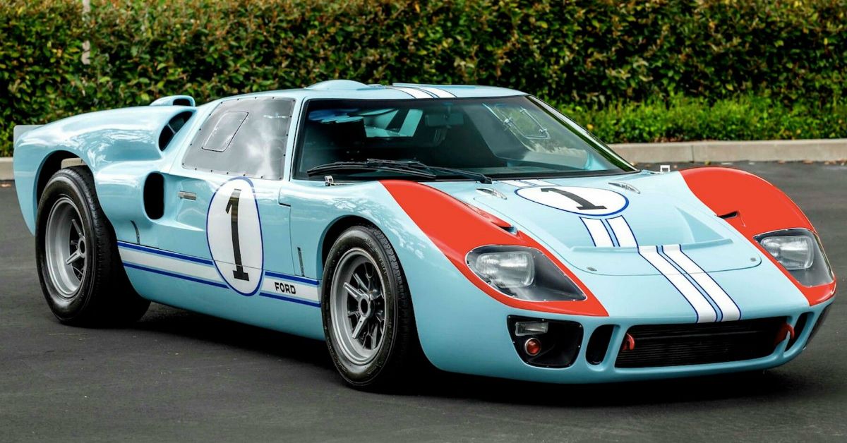 Nostalgic look at ford gt40