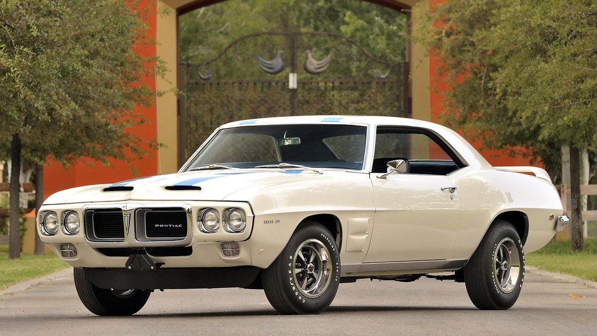 15 Things You Need To Know About The Pontiac Firebird Trans Am