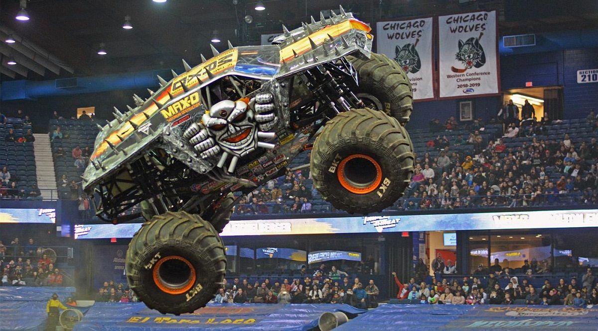 15 Action-Filled Fun Facts About Monster Truck Racing