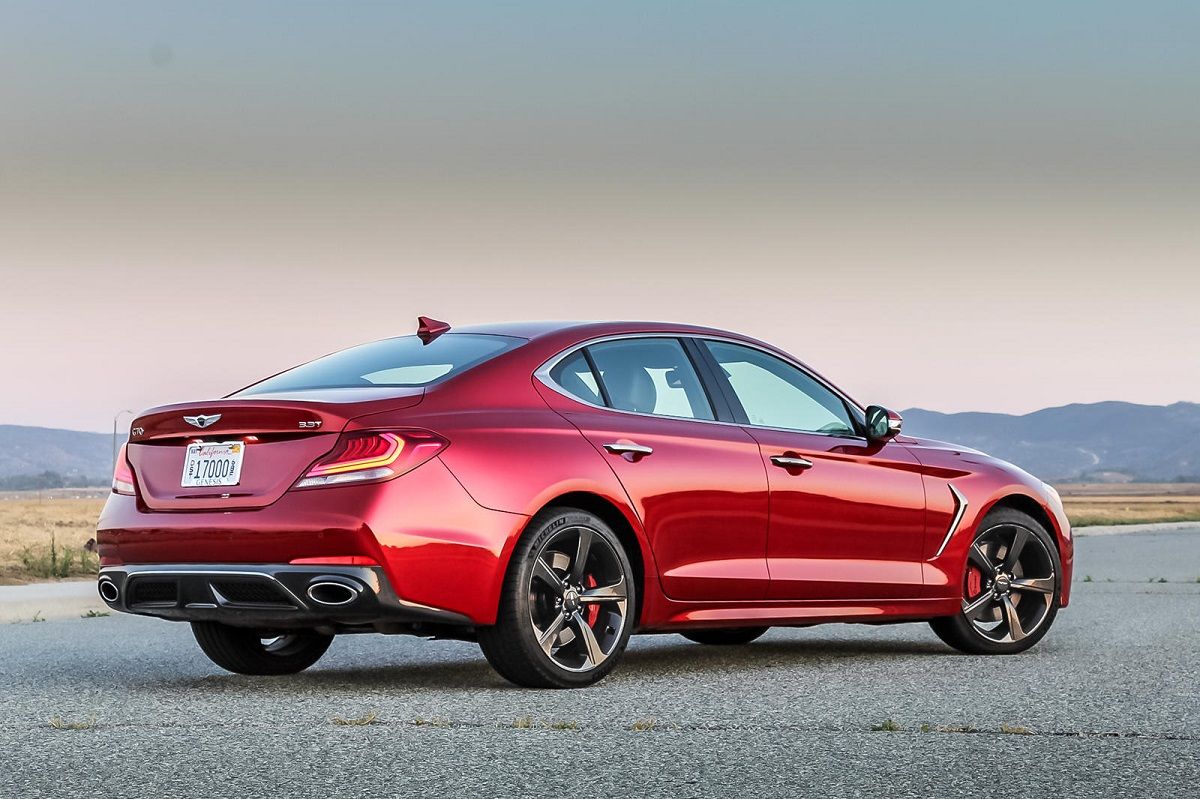 15 Things We Know About The New Genesis G70 3.3T Dynamic