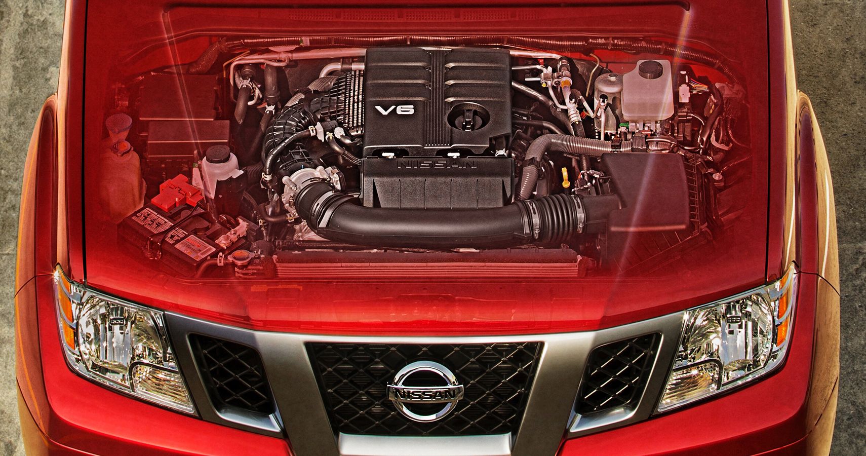 2020 Nissan Frontier V6 engine front