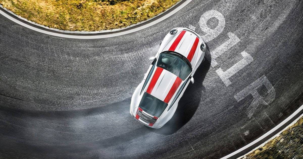 Porsche 911R drifting color white with red stripes