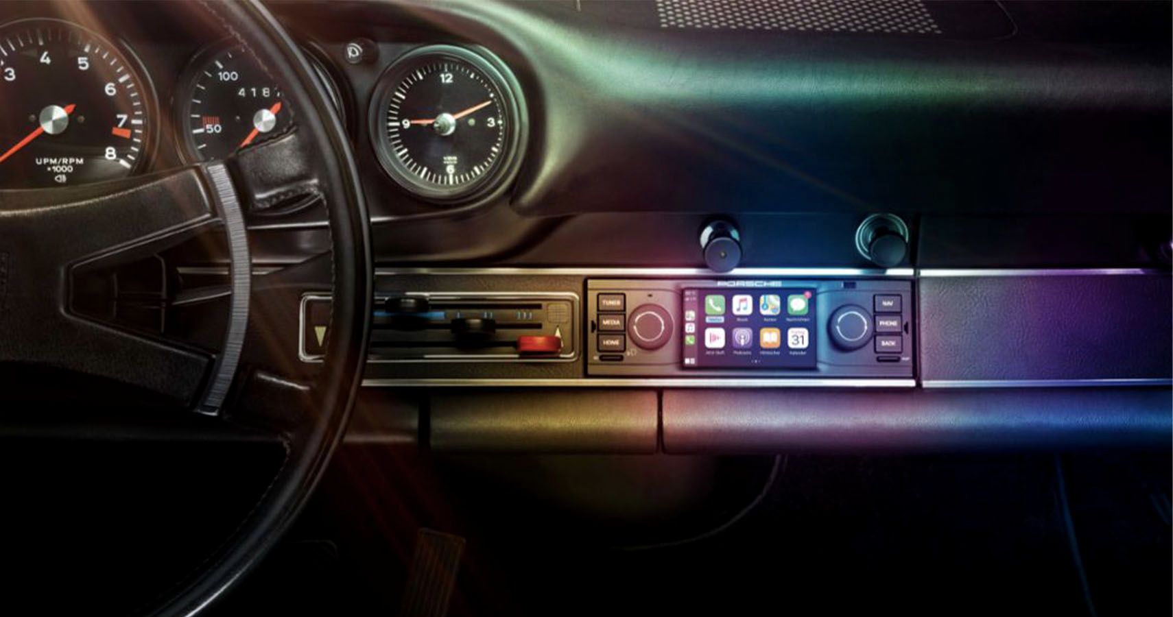 Porsche Classic Radio Carplay