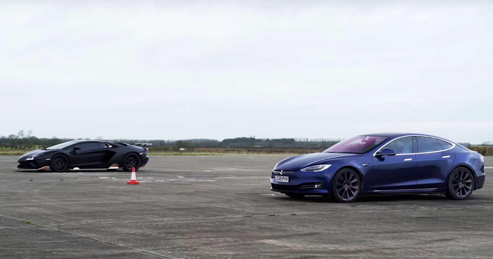 Drag Rematch: Tesla Model S Vs Lambo Aventador