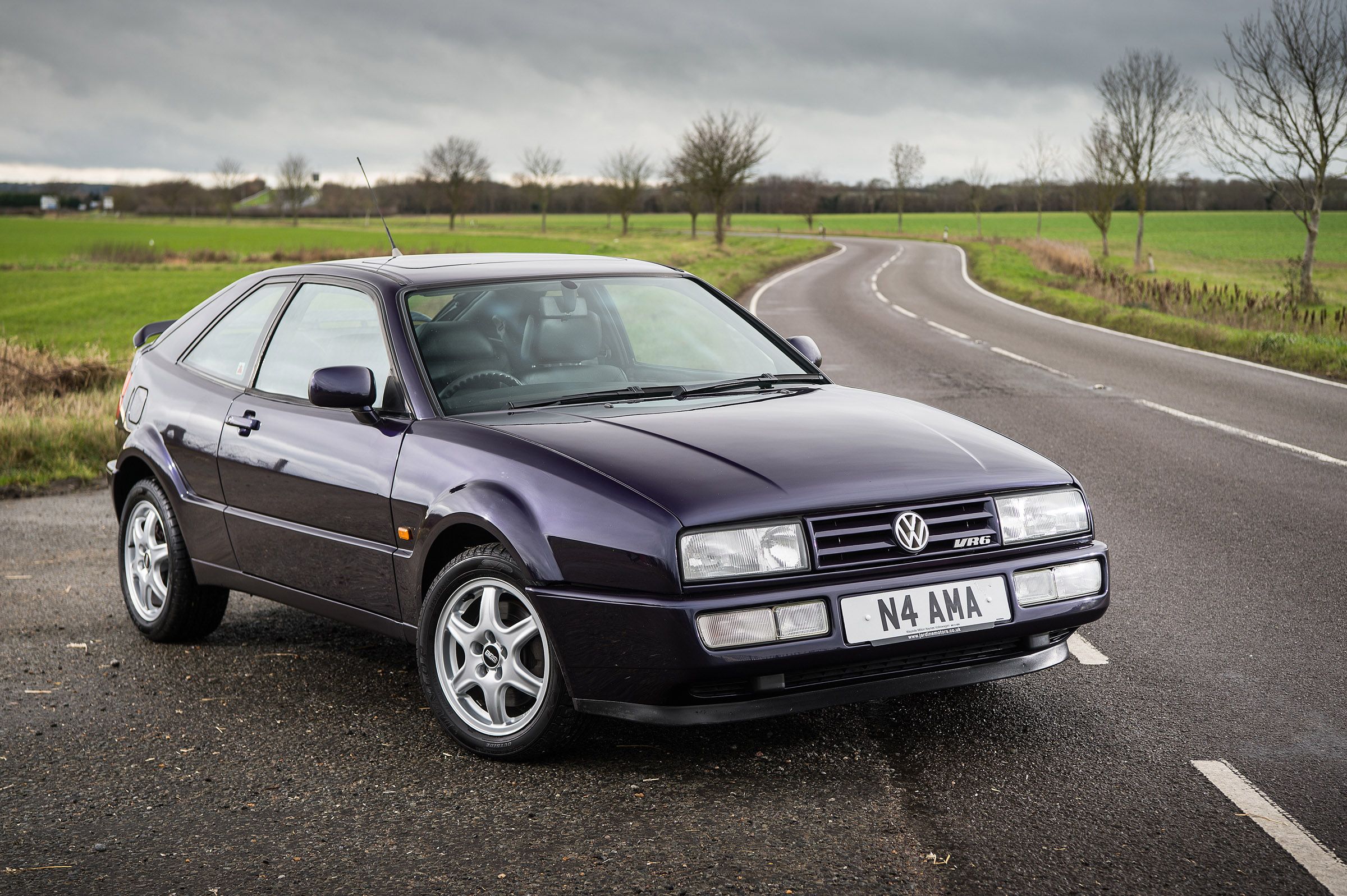 14 Cheap Sports Cars From The 90s (1 That’s Priceless)