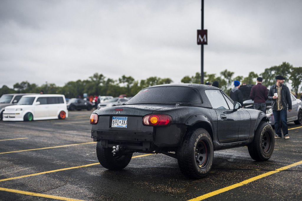 15 Intriguing Photos Of Normal Cars Modified As Off-Roaders