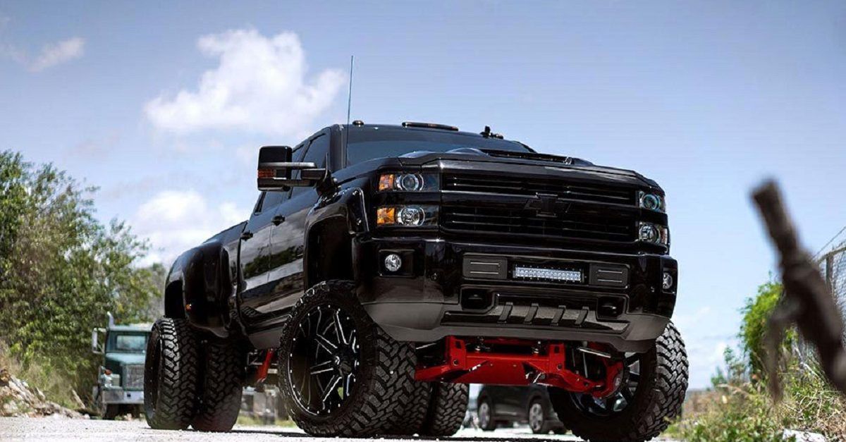 Custom Chevy Crew Cab Is The Classic Monster Off-Roader That Never Was