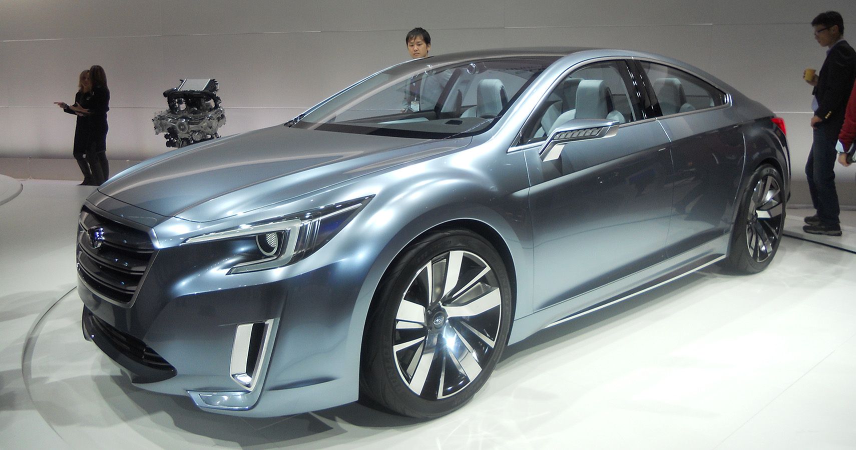2013 Subaru Legacy Concept: From Slim & Sexy To Dull