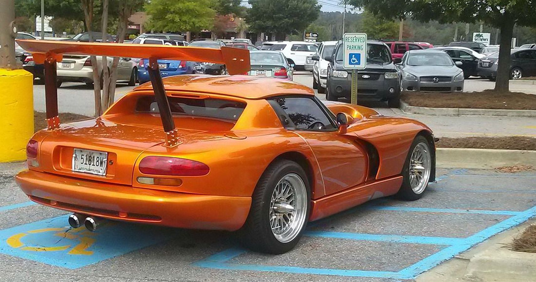 This Dodge Viper Wants To Fly
