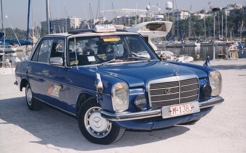 1976 Mercedes-Benz 240D