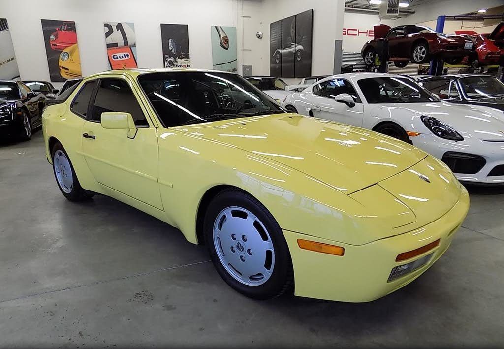 This 1987 Porsche 944 Turbo Hatchback is one mean banana