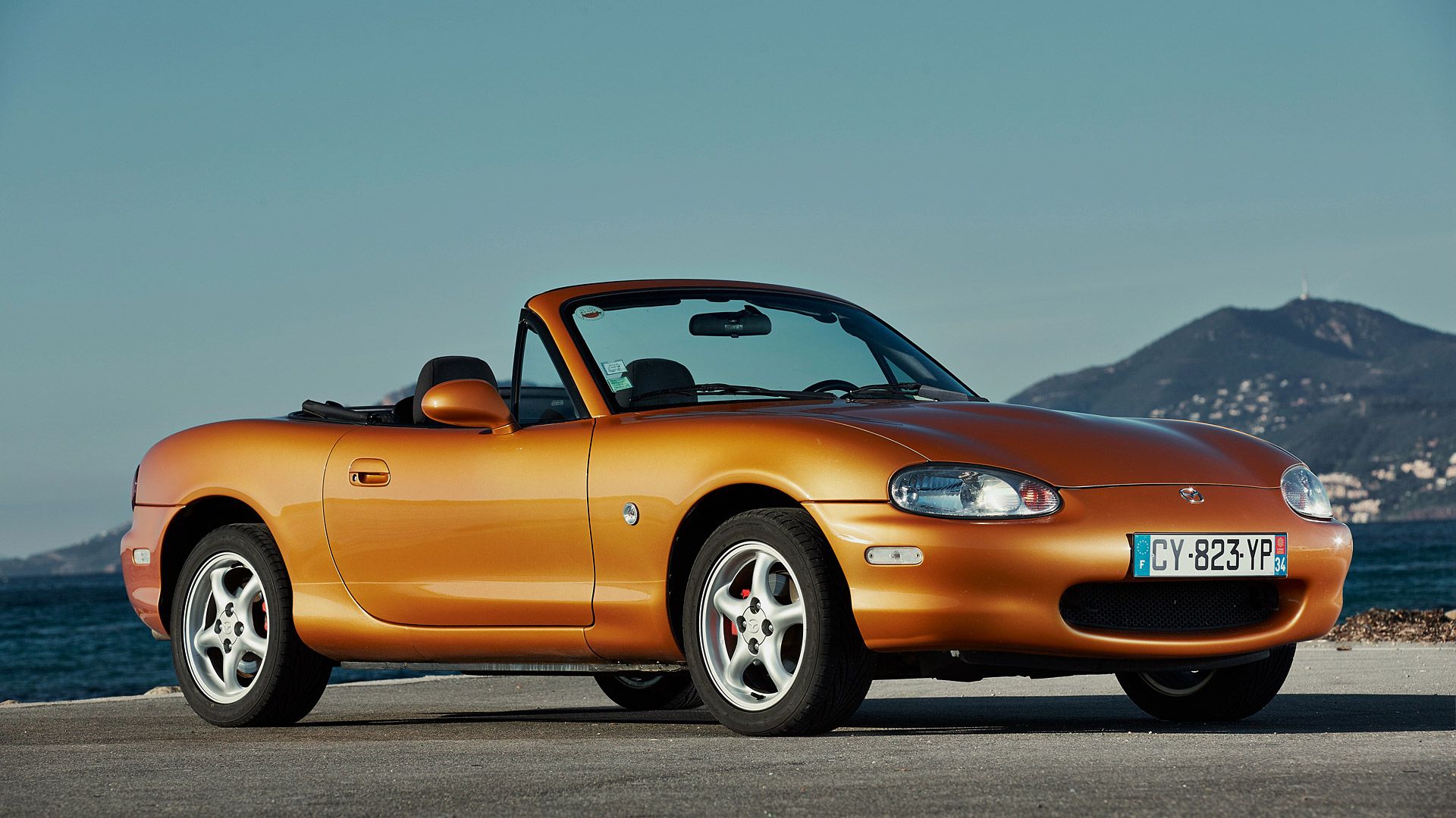 1998-2005 Mazda MX-5 Miata (NB)