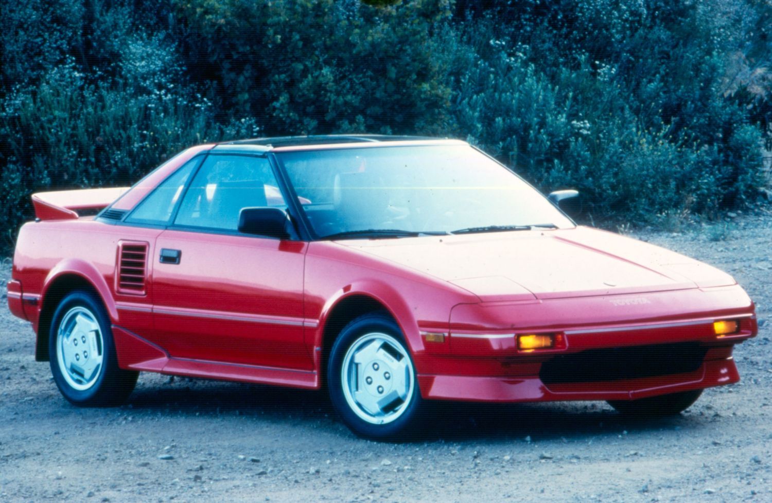 The 15 Most Exciting Sports Cars Of The 1980s