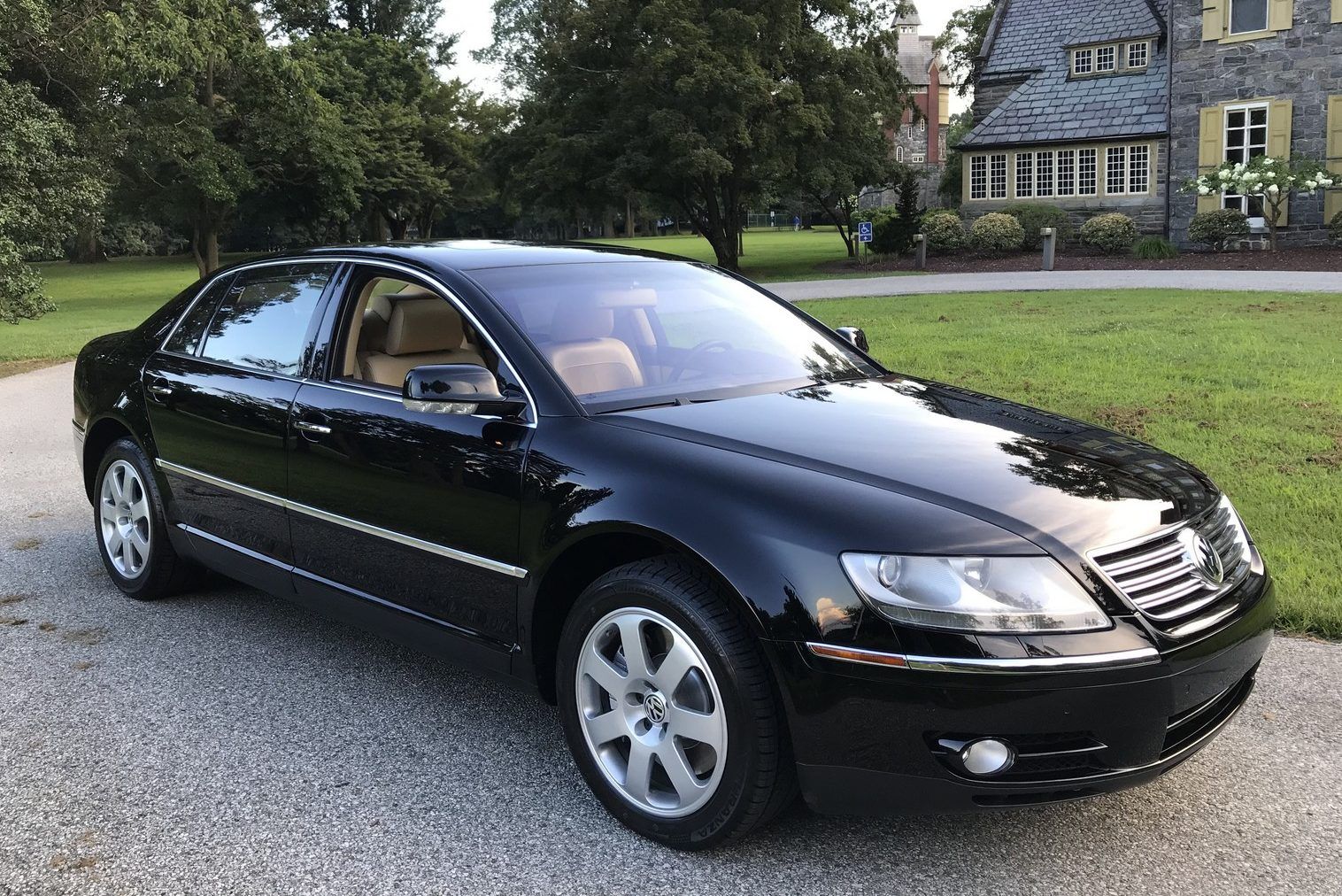 2004 Volkswagen Phaeton is a V12 from the people that brought you the Beetle