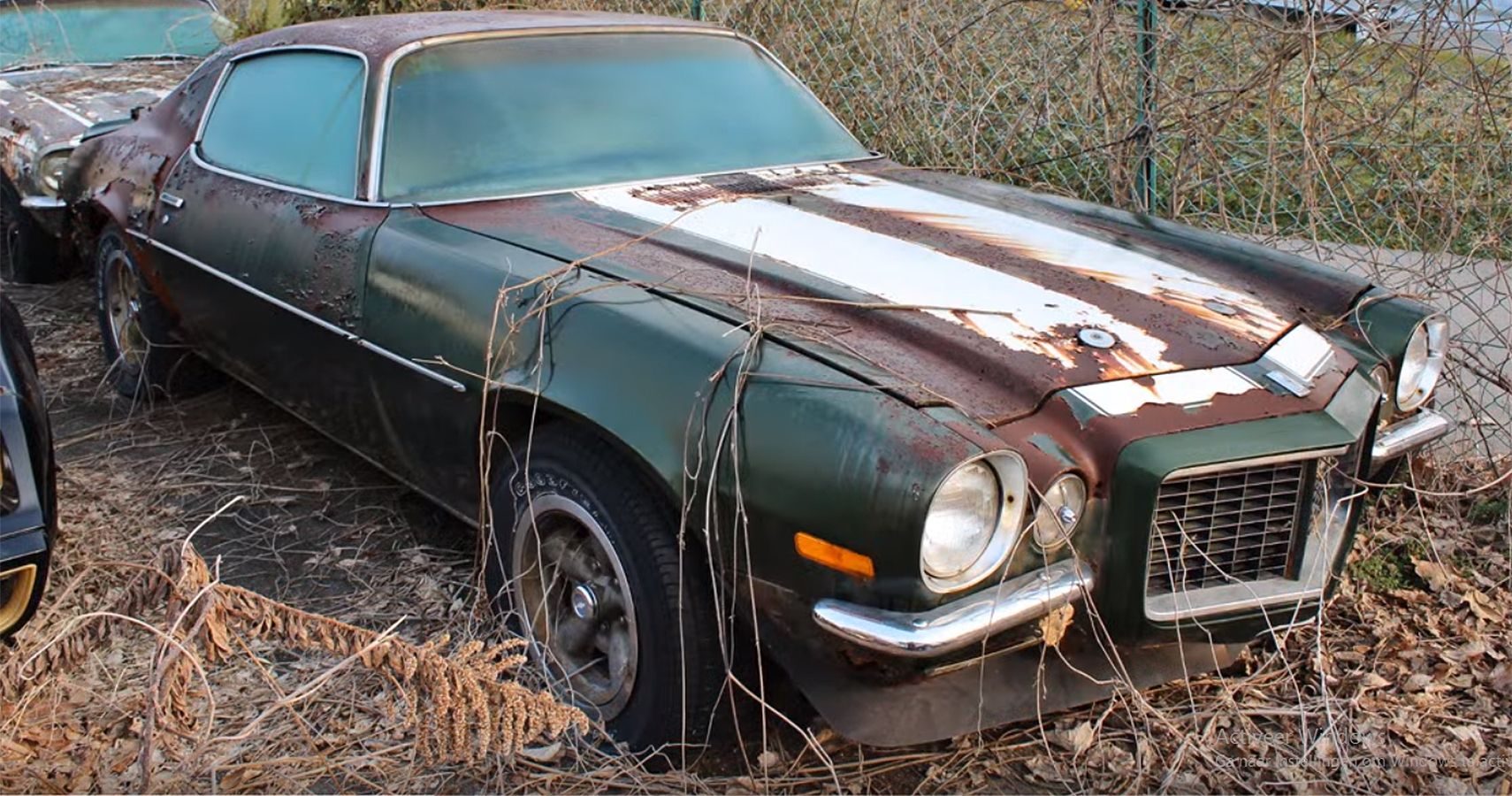 15 Images Of Abandoned Camaros That Made Us Teary