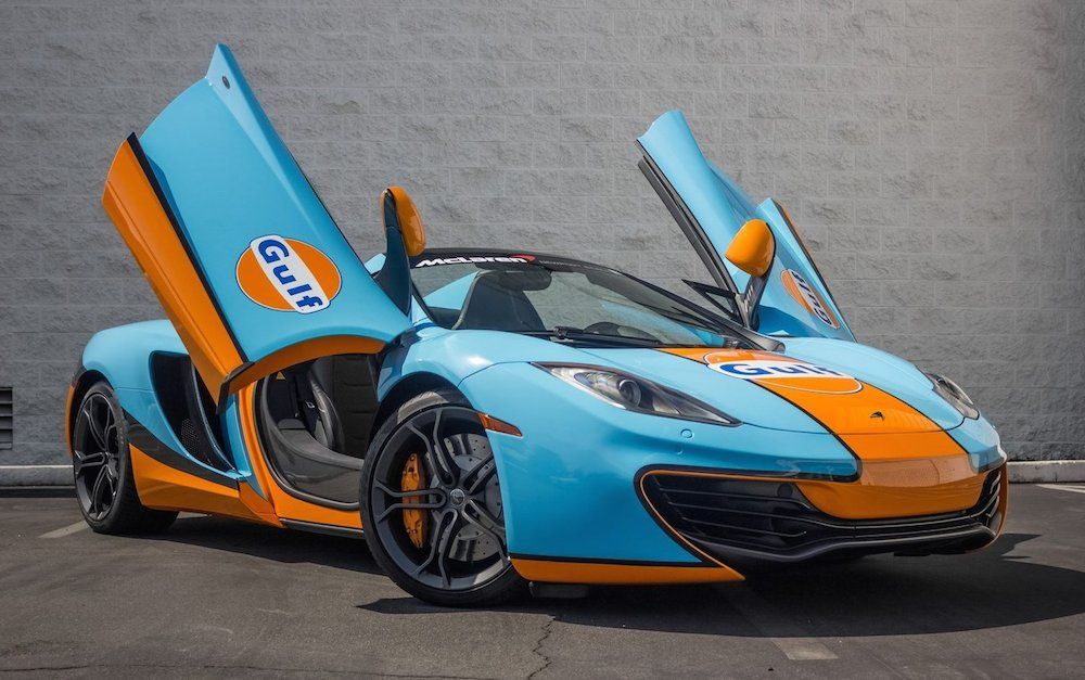 15 Photos Of Supercar Vinyl Wraps That Paid Off