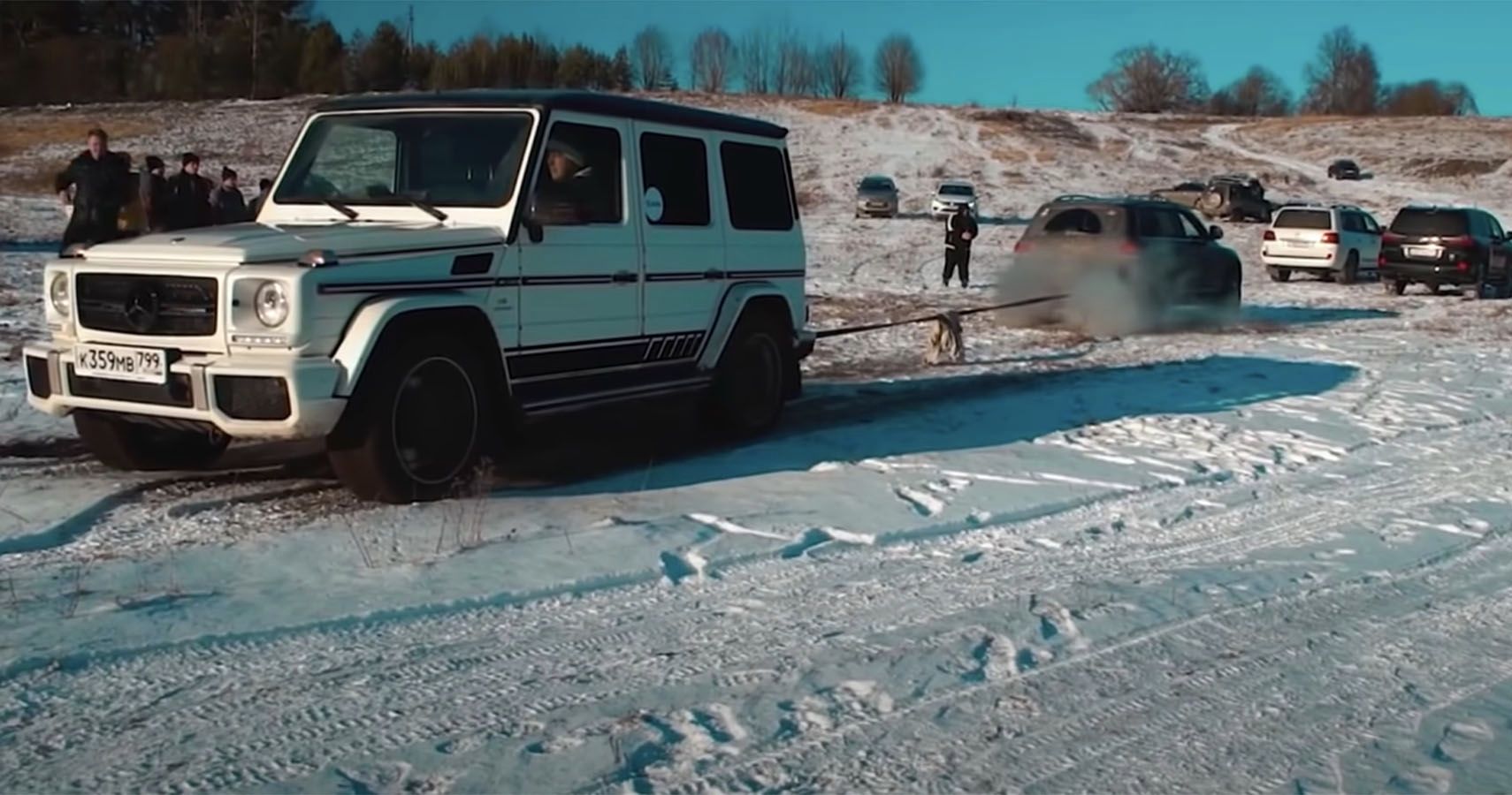 AMG G63 Vs Lexus LX Vs Touareg In Snowy Tug Of War