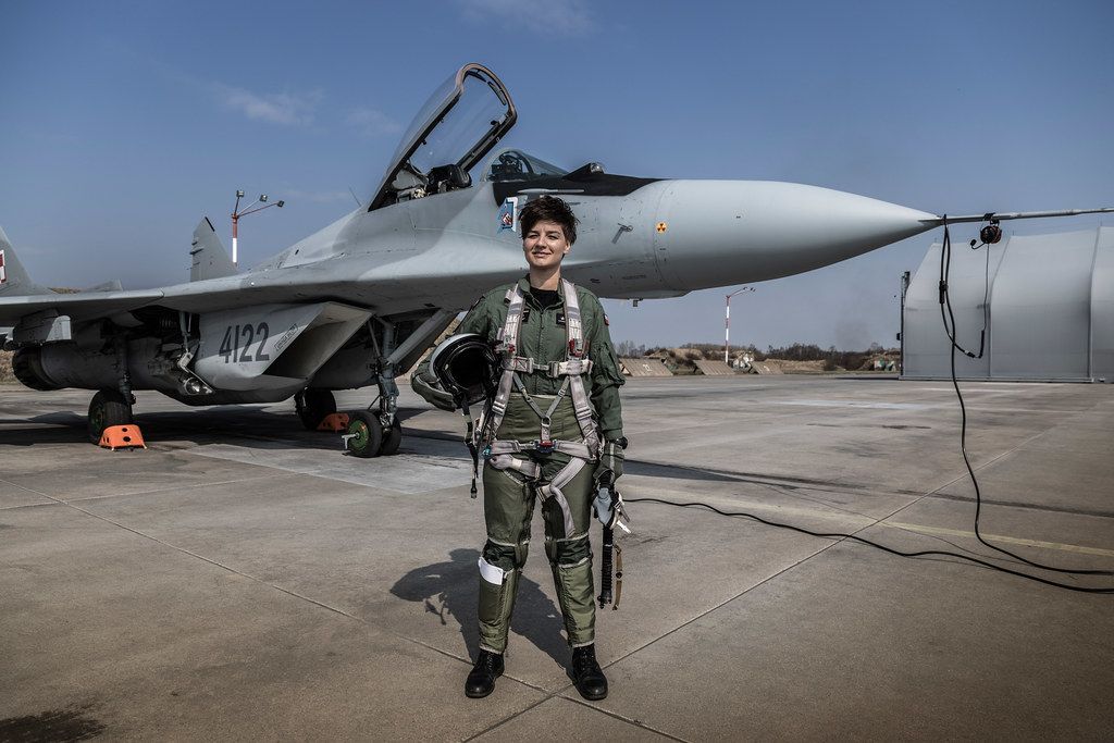 Poland’s 1st female fighter jet pilot Lt Tomiak-Siemieniewicz