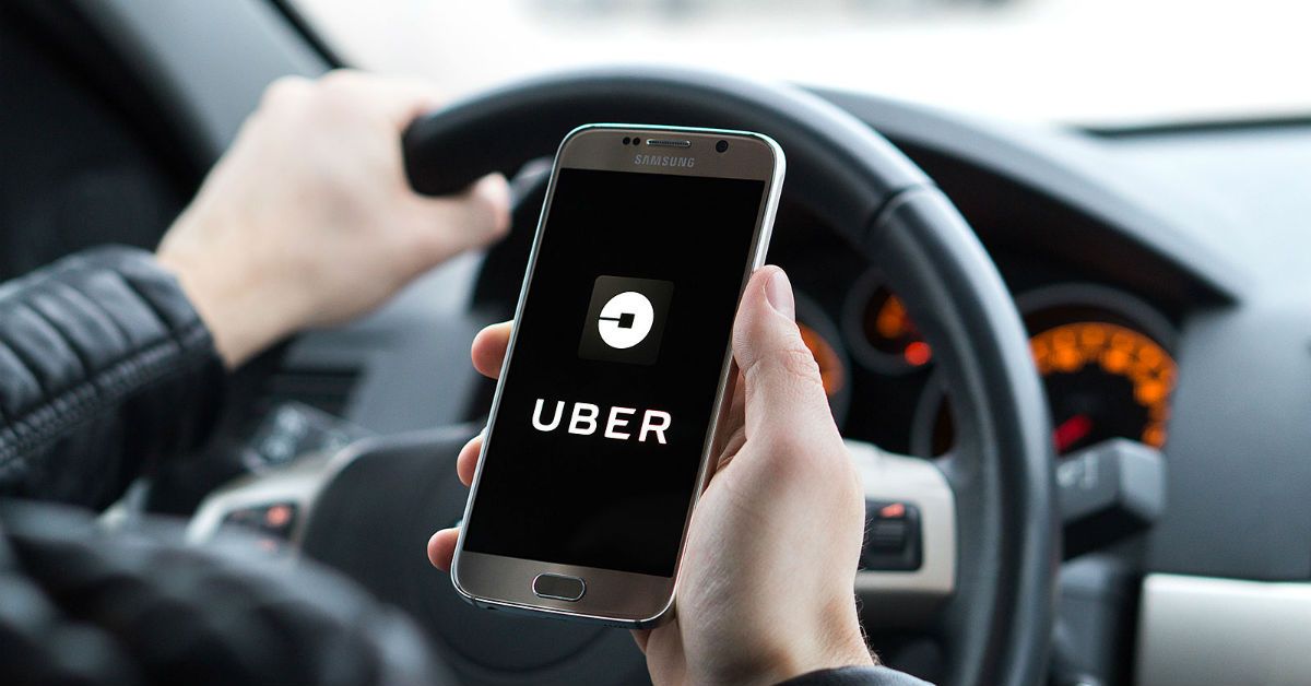 Uber app and steering wheel