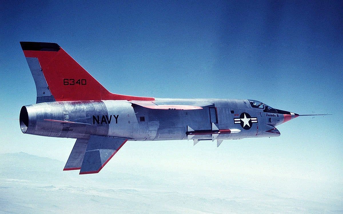 The Last Gunfighter : The Vought F-8 Crusader Fighter Jet