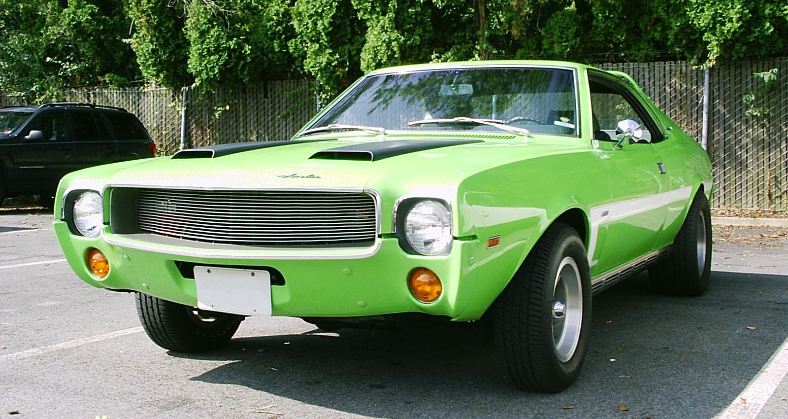 a photo of a green 1969 AMC Javelin from Wikimedia Commons