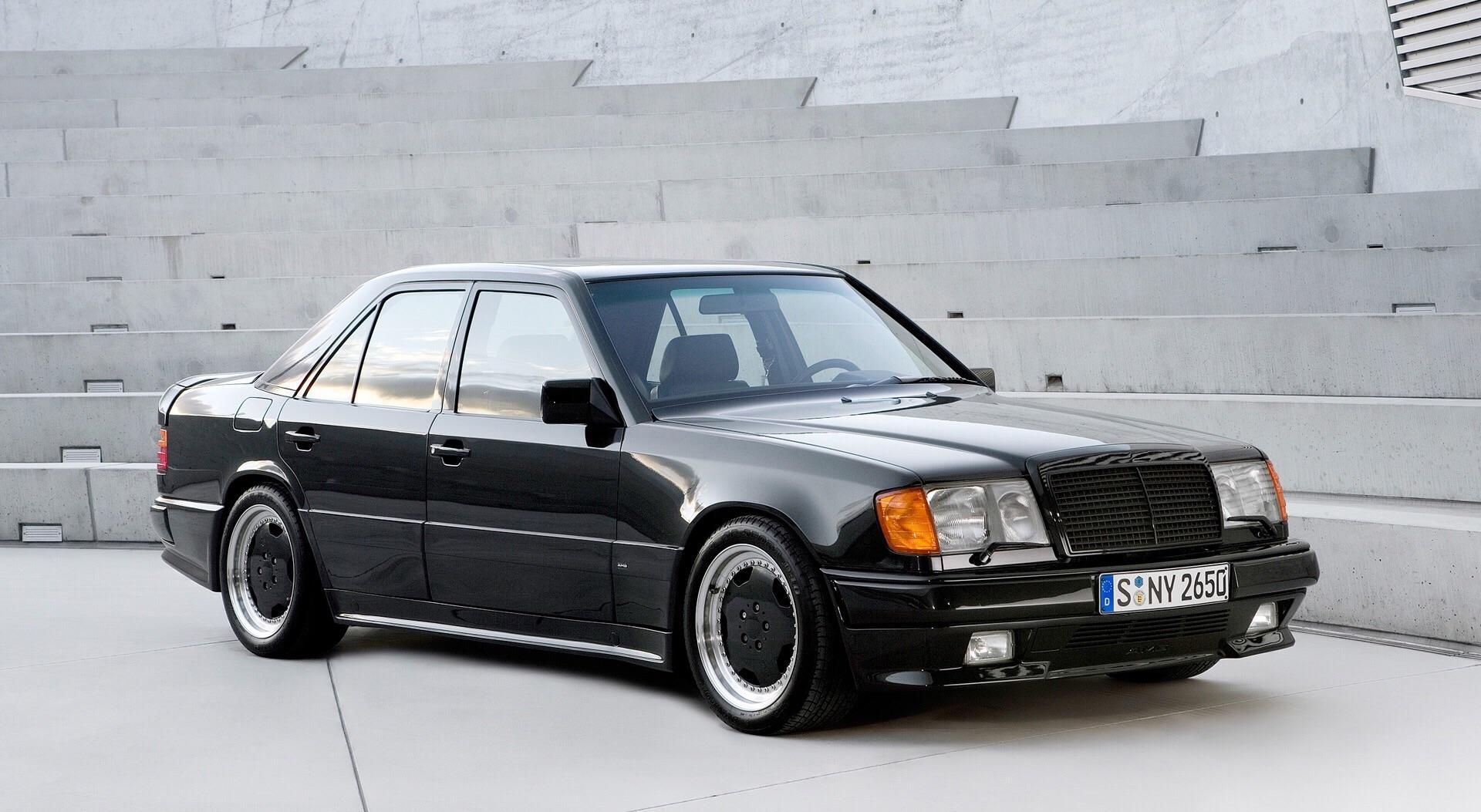 1988-Mercedes-Benz-300E-AMG-Hammer