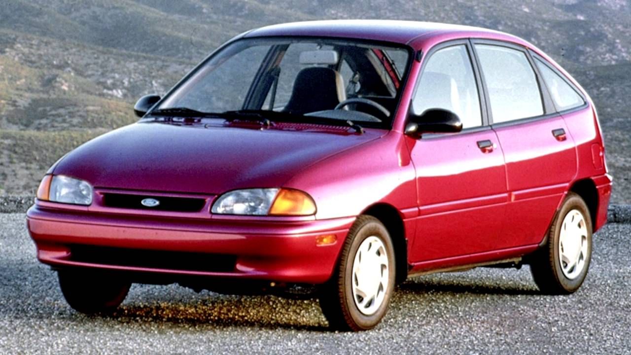 1993 Red Ford Aspire