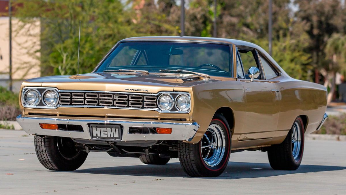 A Brown 1968 Plymouth Roadrunner