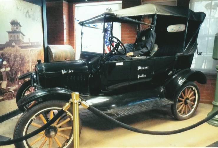 Ford Model T Runabout- Schwarz und Grün waren Farboptionen