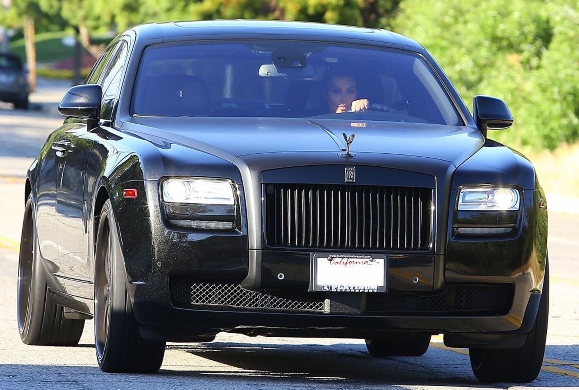 Kim Kardashian - Rolls Royce Phantom
