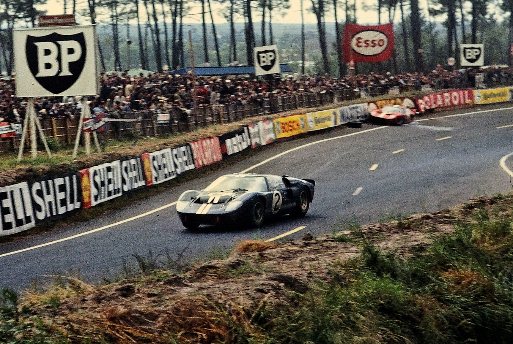 A Ford GT races away in the 1966 Le Mans