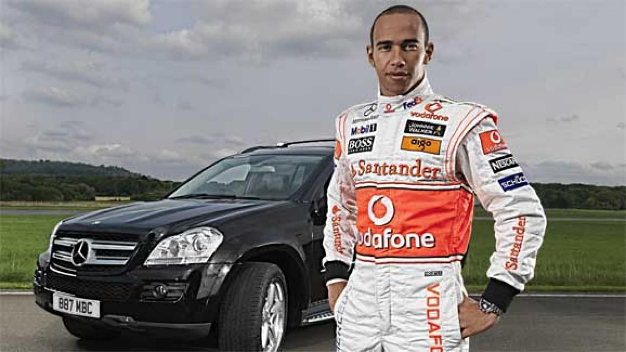 Lewis Hamilton - Custom Wheels On His 4x4